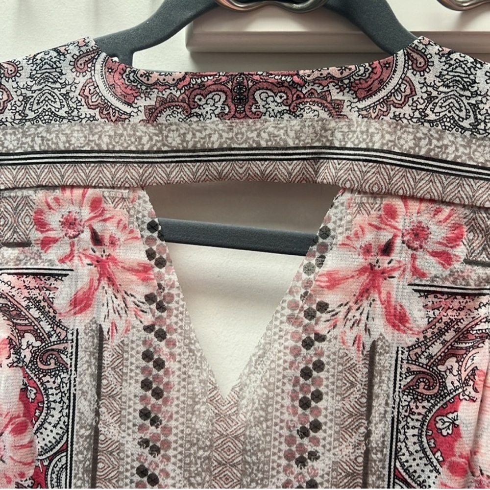 INC International Concepts Floral Sleeveless Blouse - Pink and Black - Picture 6 of 6